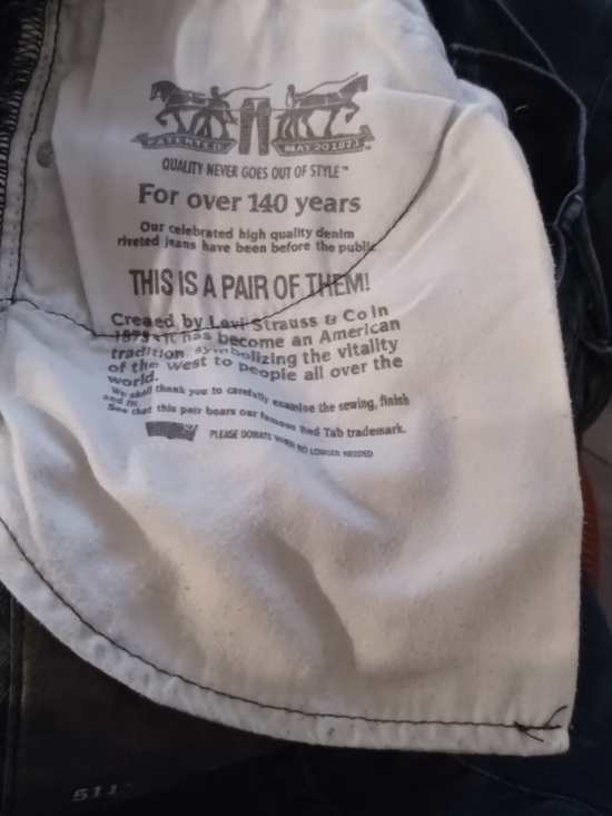 Levi's 511 Slim Men's Jeans in Dark Blue Wash - Picture 4 of 4